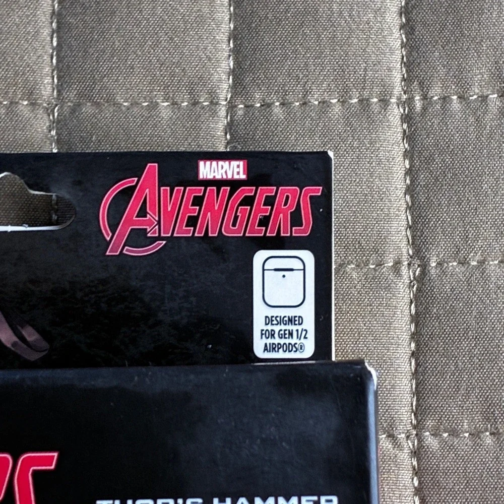 Marvel Avengers Thor Hammer Mjolnir AirPod Case Cover Gen 1/2 CultureFly New Box